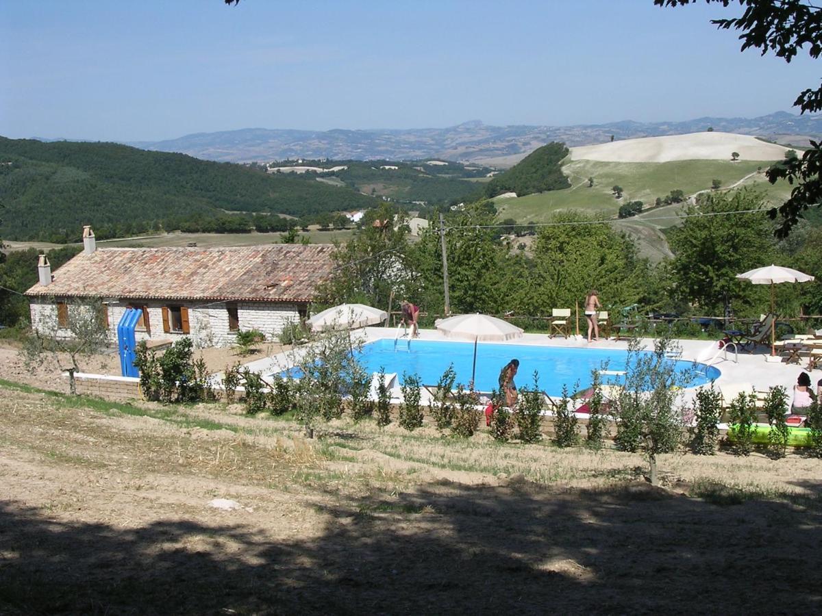 Agriturismo Girolomoni - Locanda Isola del Piano Ngoại thất bức ảnh