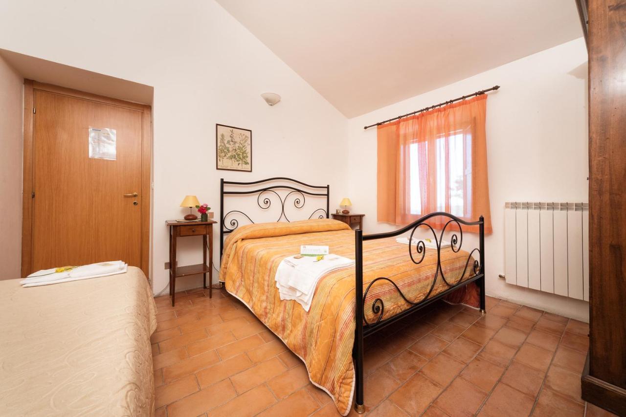Agriturismo Girolomoni - Locanda Isola del Piano Ngoại thất bức ảnh