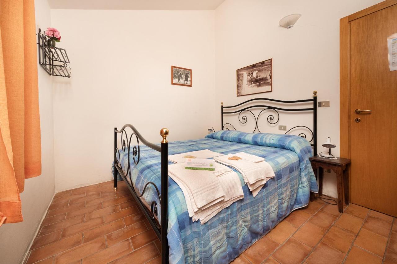 Agriturismo Girolomoni - Locanda Isola del Piano Ngoại thất bức ảnh